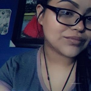 Meet your Posher, Jasmine